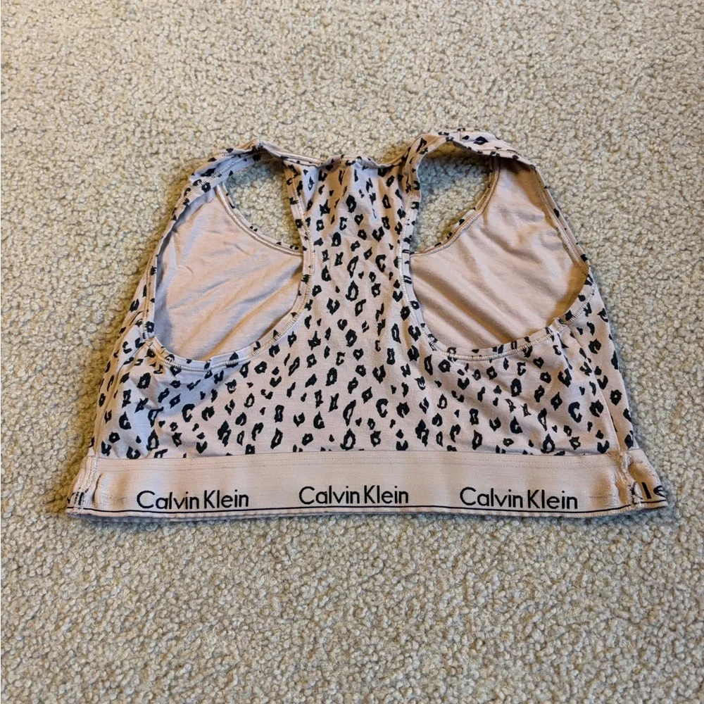 Calvin Klein Cream Leopard-Print Racerback Sports Bra